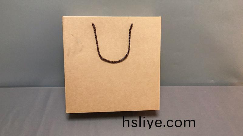 鄭州牛皮包裝紙(zhi)盒